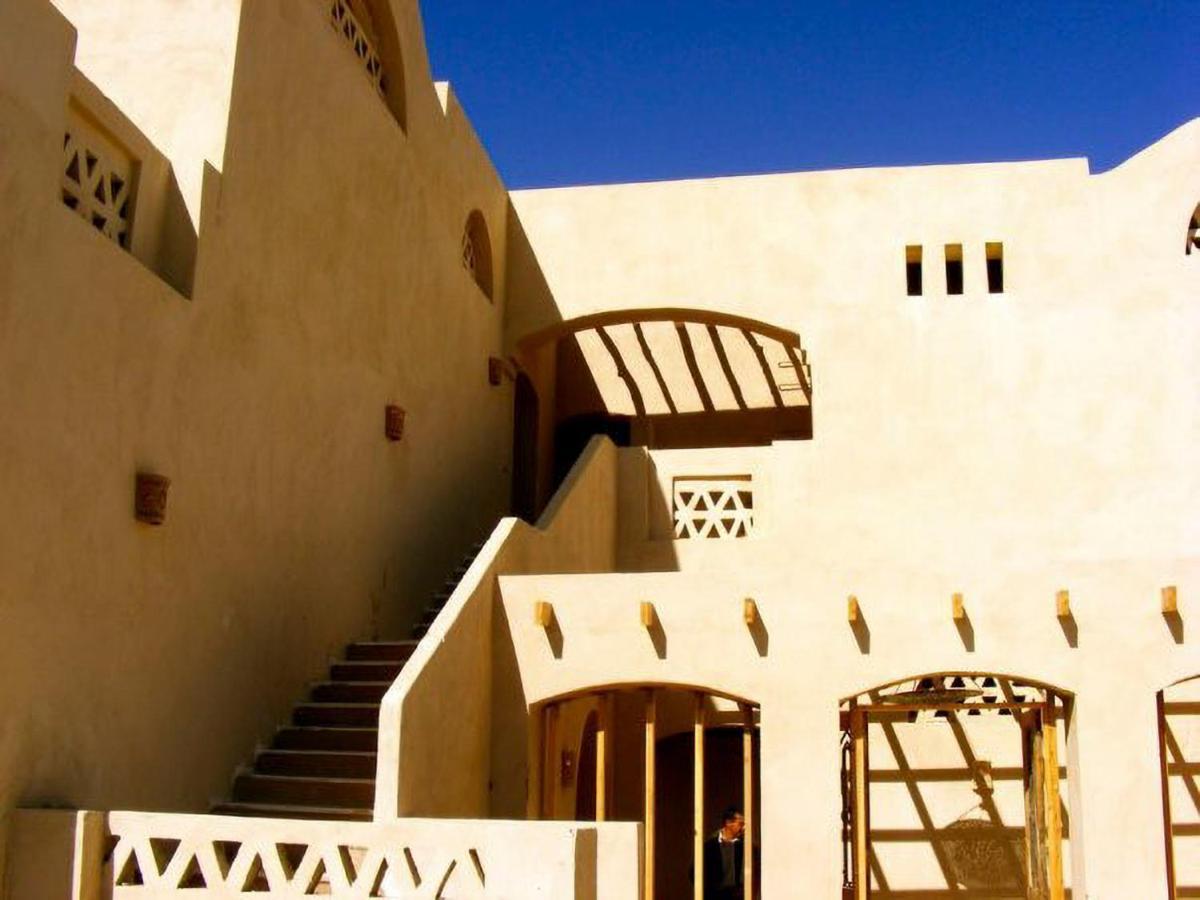 Вилла Tzila Bahariya Bahariya Oasis Экстерьер фото