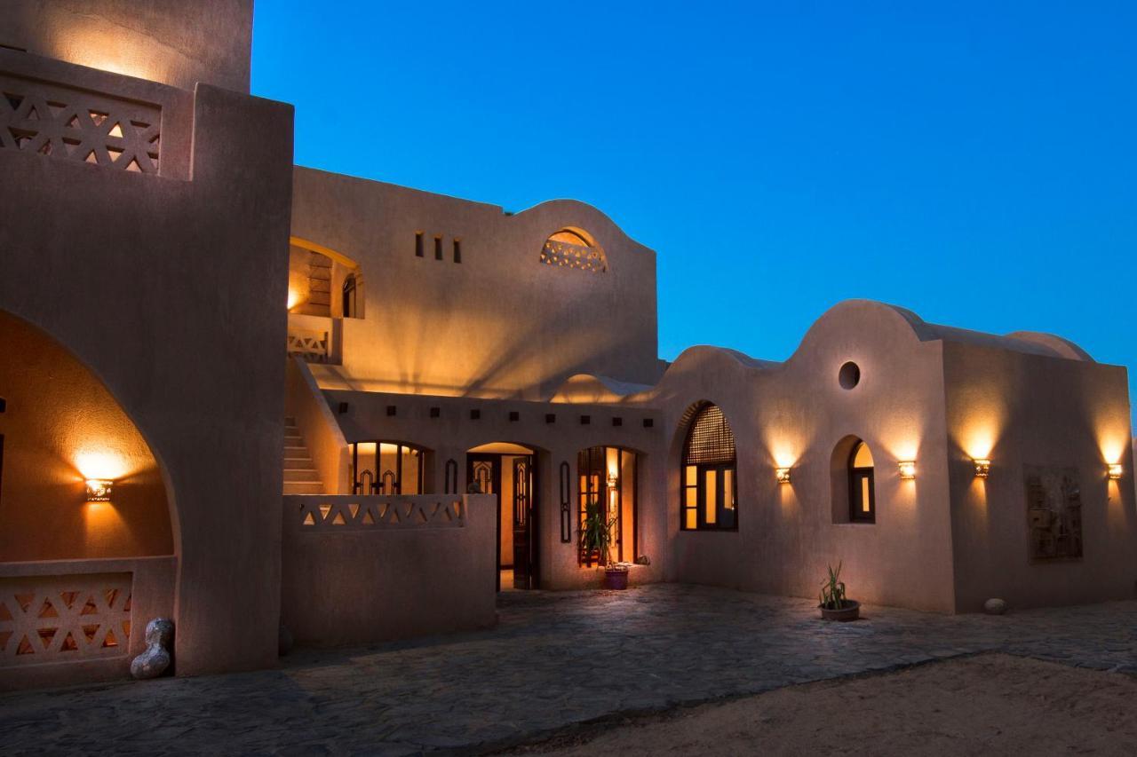 Вилла Tzila Bahariya Bahariya Oasis Экстерьер фото