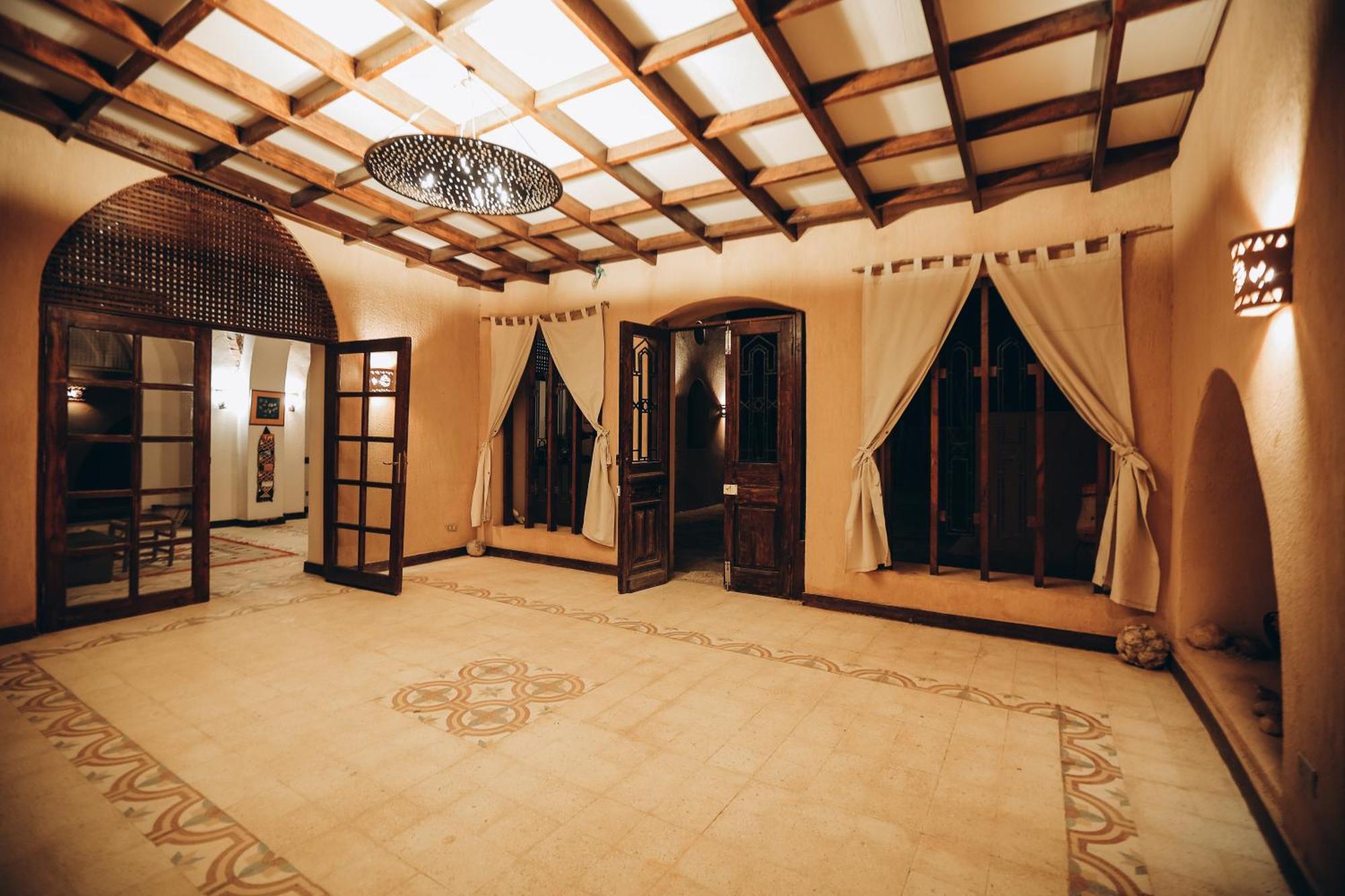 Вилла Tzila Bahariya Bahariya Oasis Экстерьер фото