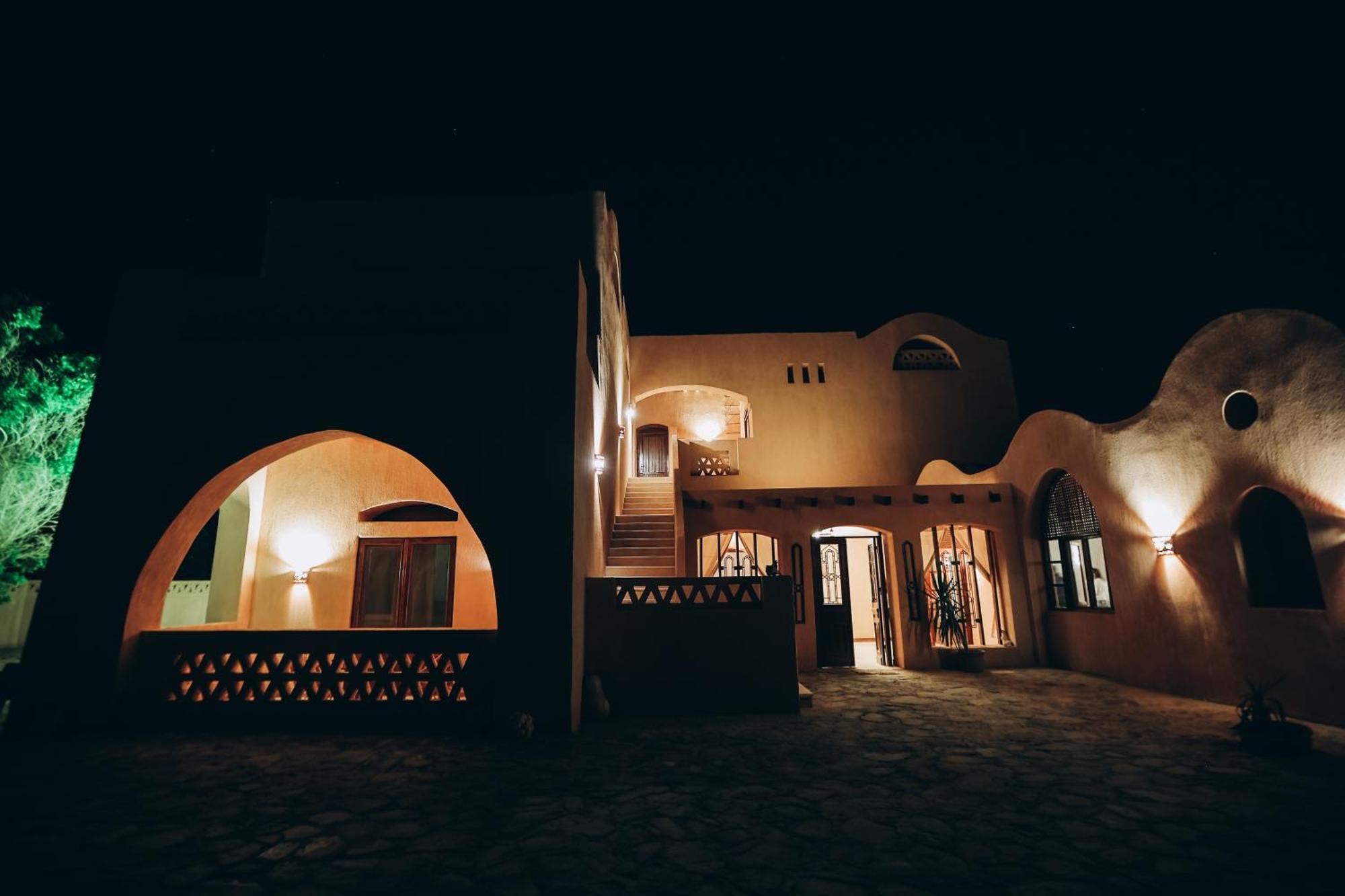 Вилла Tzila Bahariya Bahariya Oasis Экстерьер фото
