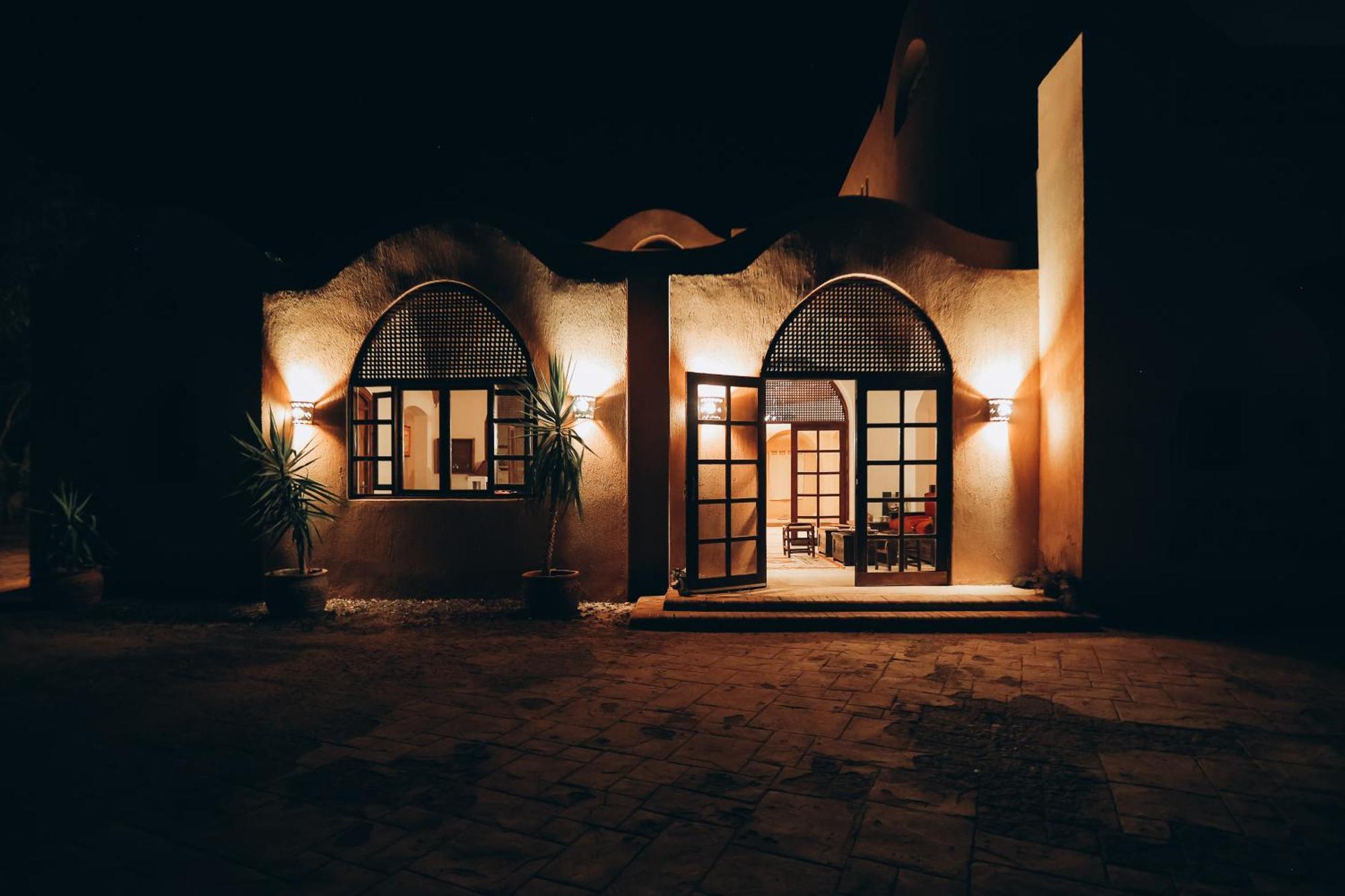Вилла Tzila Bahariya Bahariya Oasis Экстерьер фото